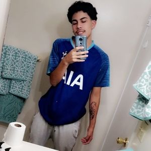 Meet your Posher, Ernesto